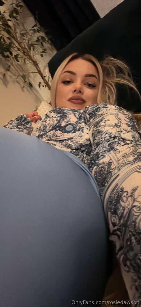 Sweetdaisydawson nudes model pics