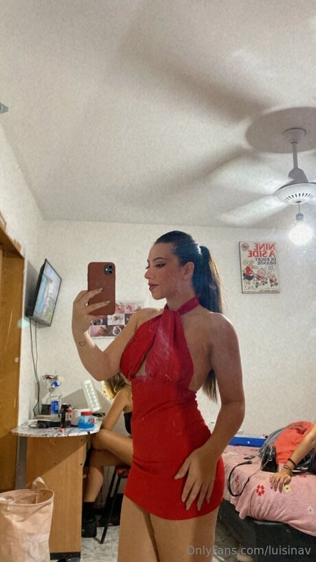 Luisinav nudes model img