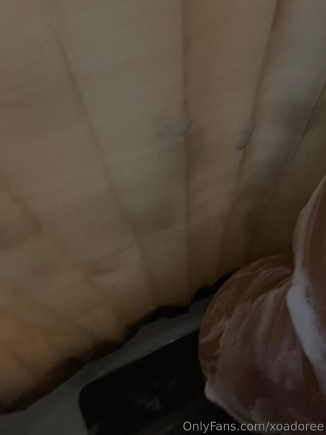 Textpookie model nude picture