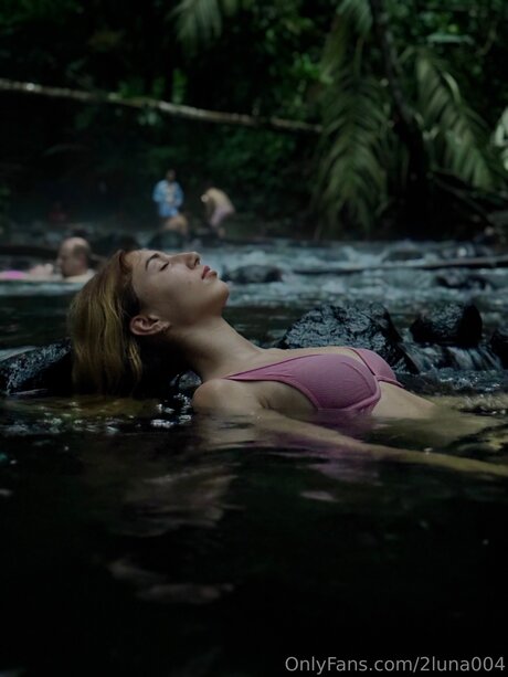 2luna004 best model pics