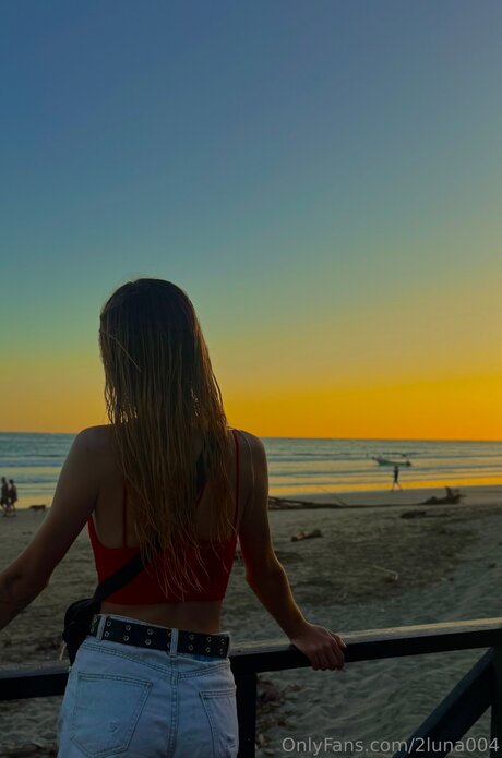 2luna004 pornstar pretty picture