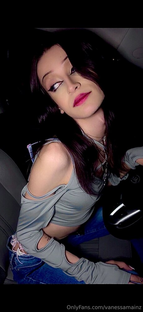 Vanessamainz pornstar erotic picture