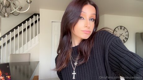 Vanessamainz sex star galleries