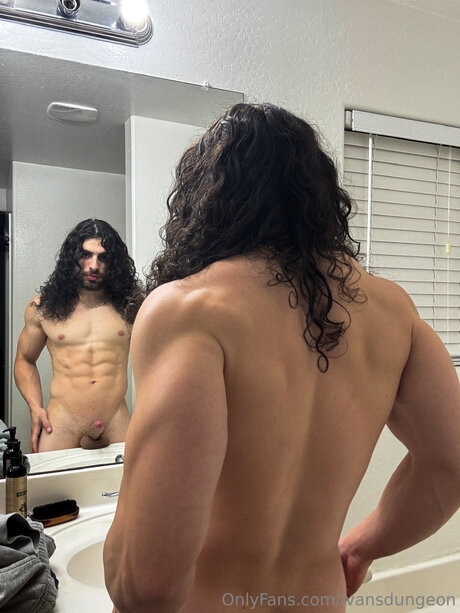 Ivansdungeon nude star photos