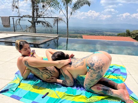 Scarletkent model porn archive