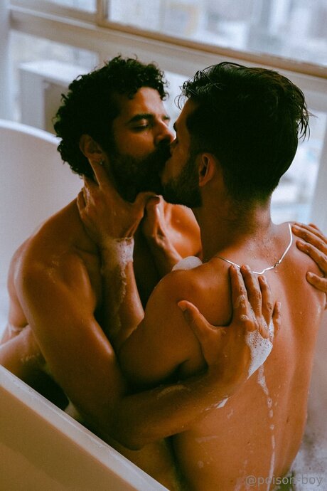 Poison Boy model nice pic