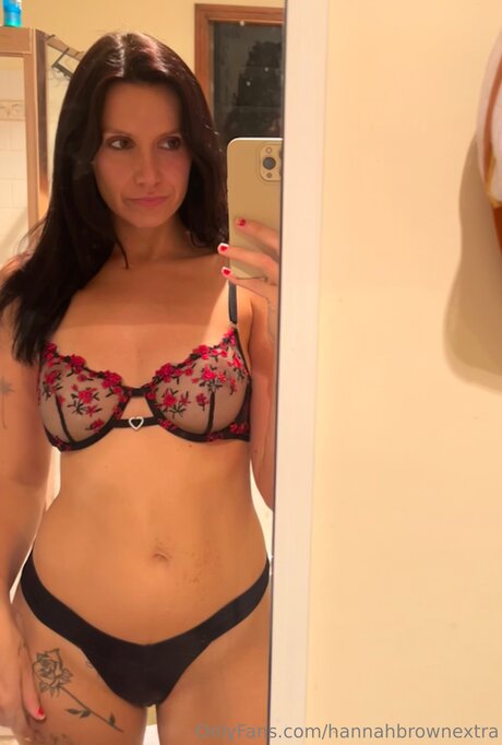 Hannahbrownextra high quality model images