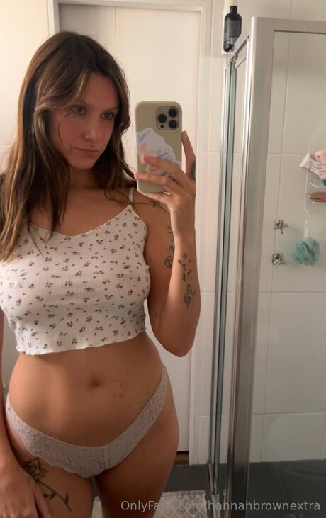 Hannahbrownextra model exclusive img