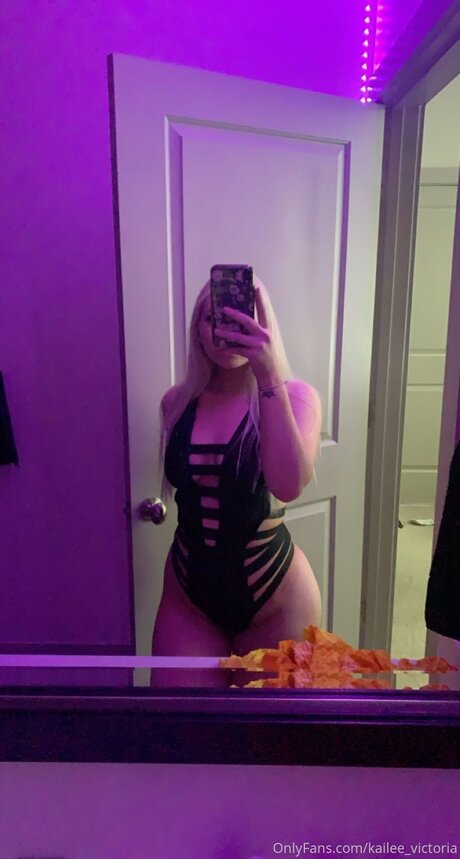 Kailee Victoria pretty pornstar archive