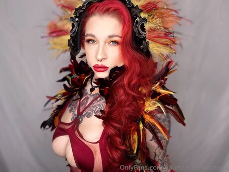 Yourscarletharlotxxx pornographic model photo