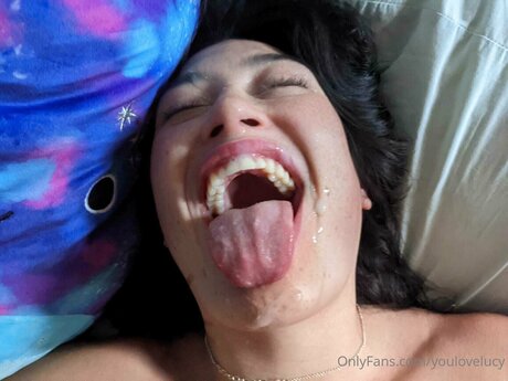 Youlovelucy hot star photo