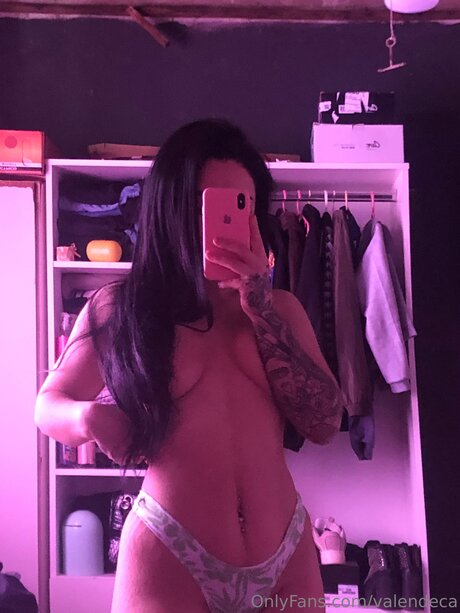 Valendeca pornstar beautiful photos