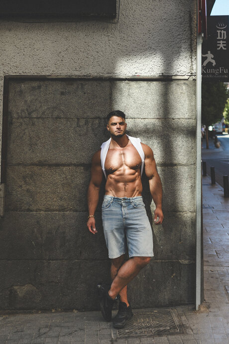 Axelrockham model nudes images