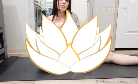 Cmaggiofree hot star image