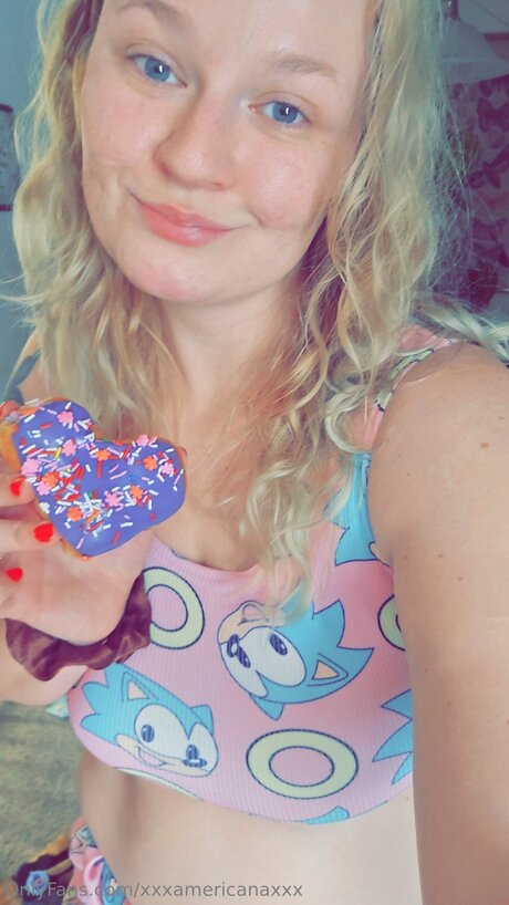 Xxxamericanaxxx star naked photo