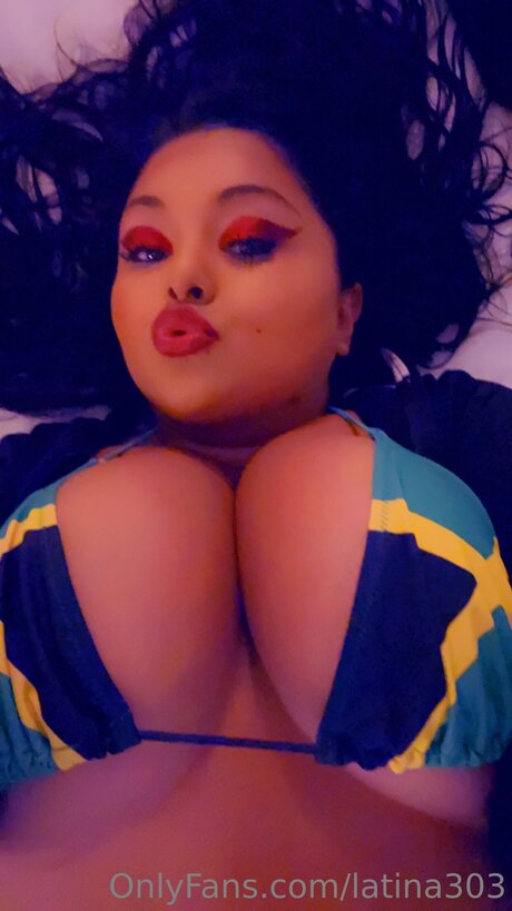 Latina303 star high quality pic