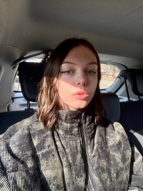 Freyadollts nice actress pic