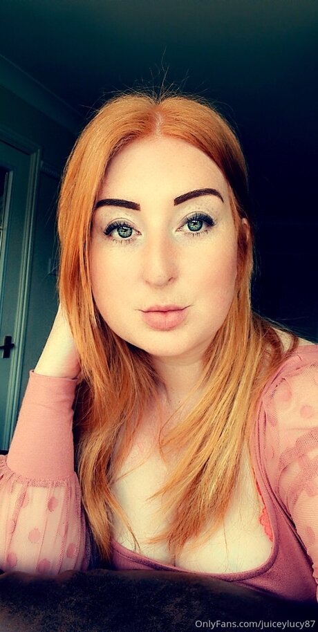 Juiceylucy87 sex actress archive