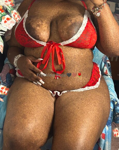 Freckledfantasy5 sex model archive