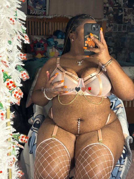 Freckledfantasy5 nudes model pictures