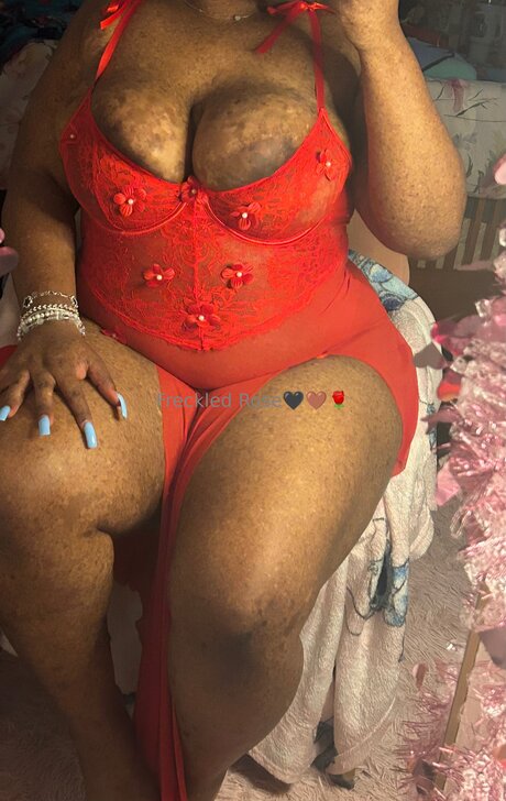 Freckledfantasy5 pretty actress image