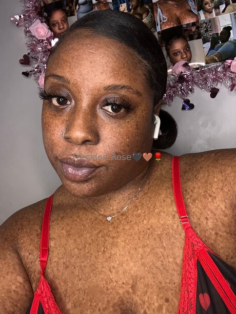 ebony feet onlyfans exclusive image