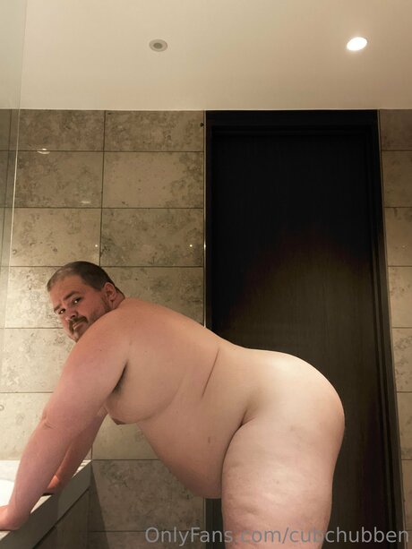 mature asian onlyfans nudes photo