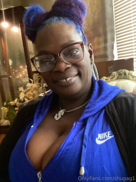 Shugag1 adult star photo