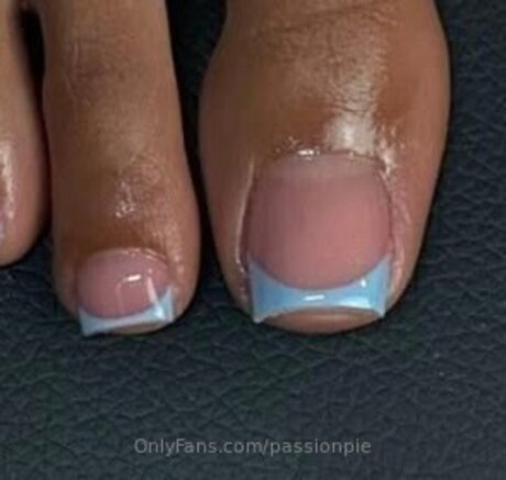 Passionpie pretty model image