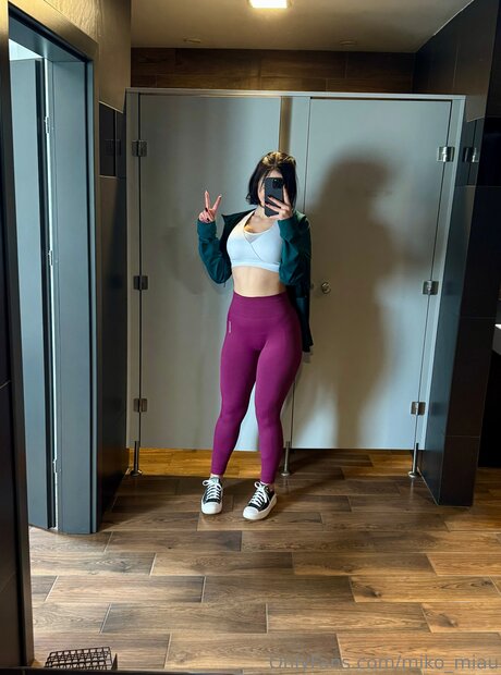 Miko Miau model perfect images