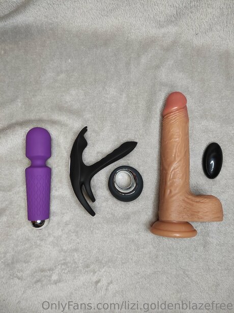 Lizi Goldenblazefree beautiful actress galleries