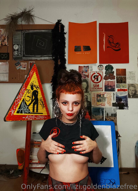 Lizi Goldenblazefree star adult archive