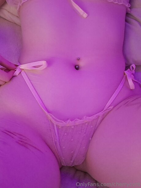 Cherrycvnt nudes model gallery