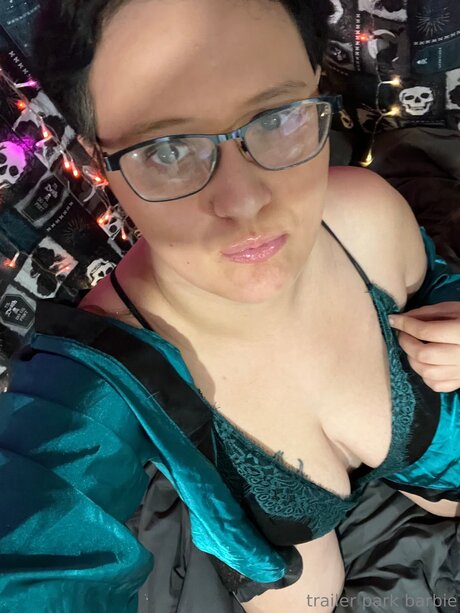 Trailerparkbarbiefree star nudes img