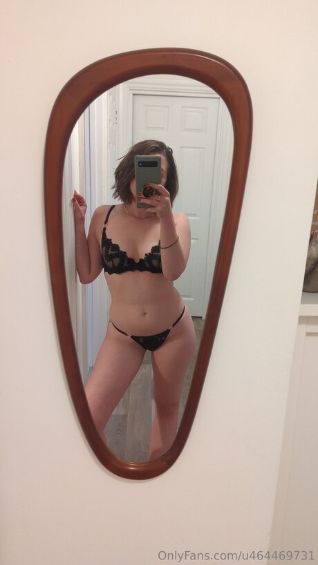 skinny blonde milf onlyfans beautiful image