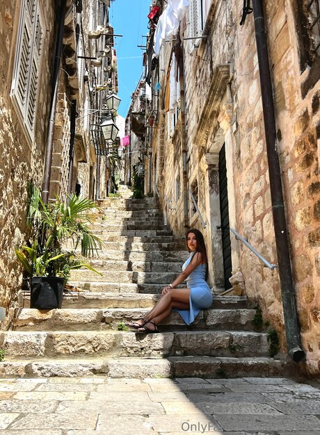 Abbyvibe star nudes pics