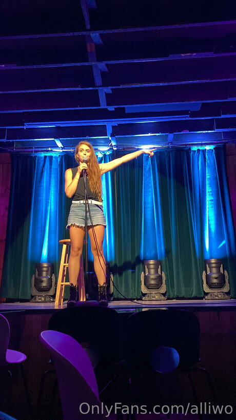 Alliwo top star photos