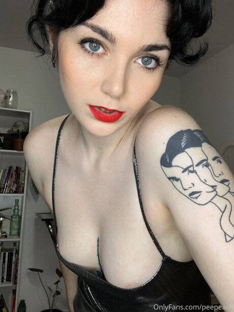 Peepeach actress image