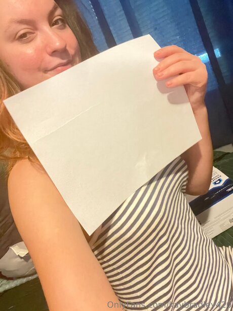 Kaybradley420 hot pornstar photo