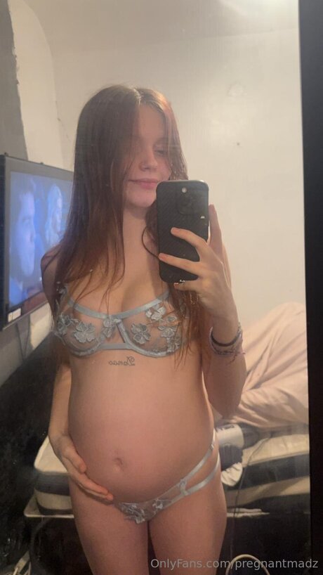 Pregnantmadz star beautiful pictures