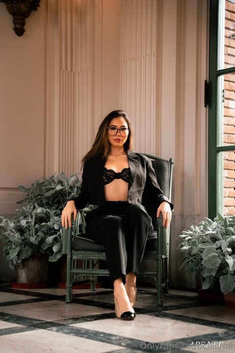 Caliiroll adult actress pictures