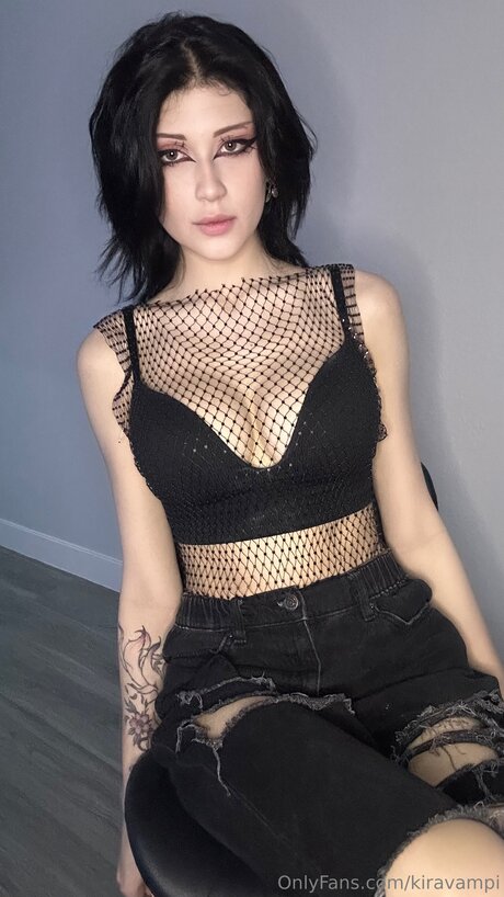 Kiravampi art model photo