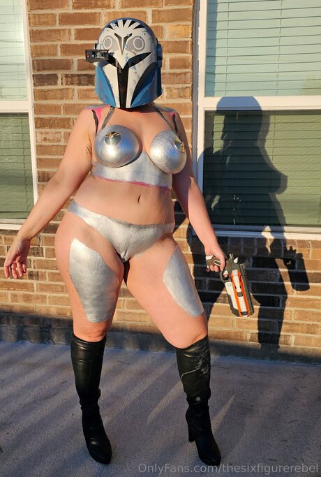 curvy teen onlyfans hot nude image