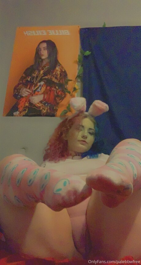 tight onlyfans pornographic pic