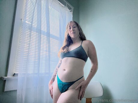 Ellierowyn star image