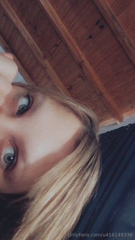 Cameronziegler model exclusive pics