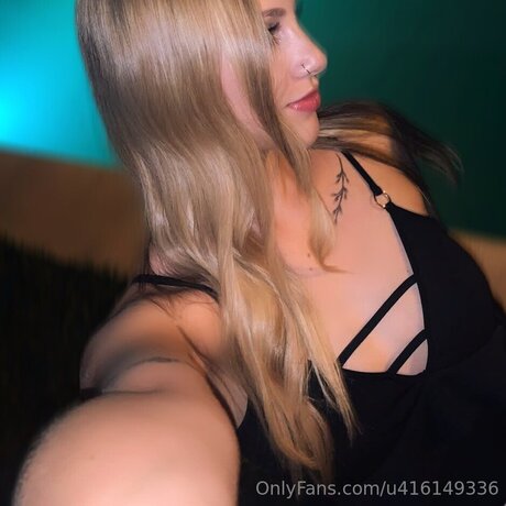 Cameronziegler erotic pornstar picture