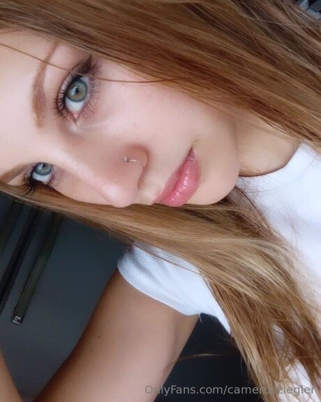 Cameronziegler model erotic pic