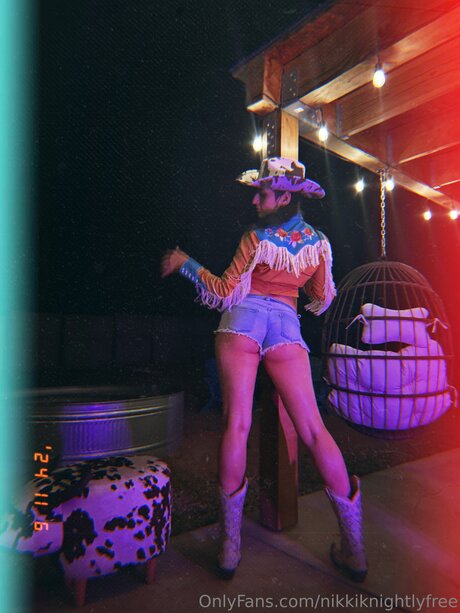 Nikkiknightlyfree pornstar beautiful galleries