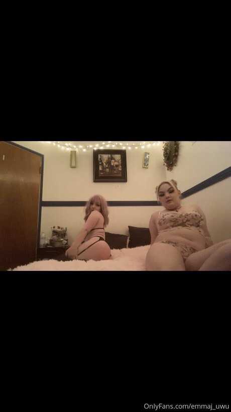 Emmaj Uwu model img
